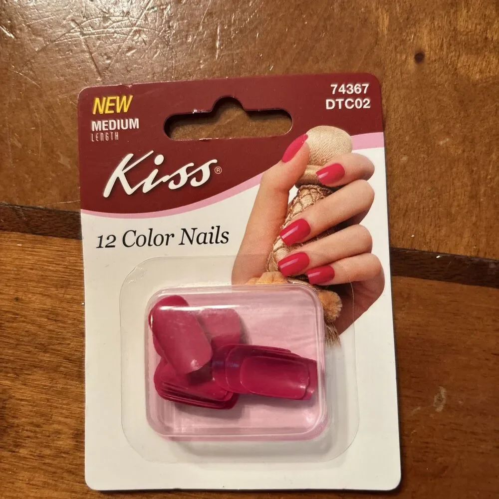 Kiss Color Nails Medium Length 74367 DTC02 Glue On Nails NEW NOS 12 Nails Pink